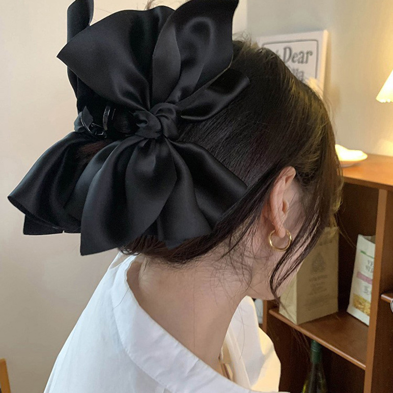 مشبك شعر كبير على شكل فيونكة،  - مراجعة Hair Clip Claw Large وسعره