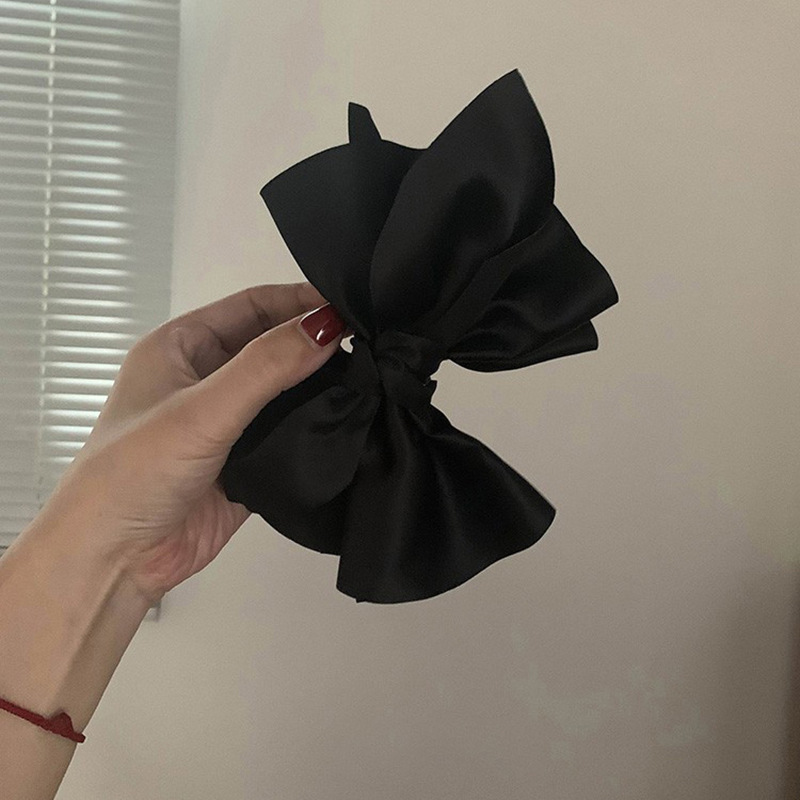 مشبك شعر كبير على شكل فيونكة،  - مراجعة Hair Clip Claw Large وسعره