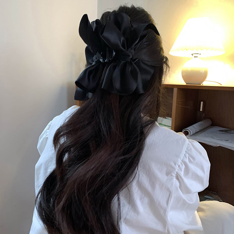 مشبك شعر كبير على شكل فيونكة،  - مراجعة Hair Clip Claw Large وسعره